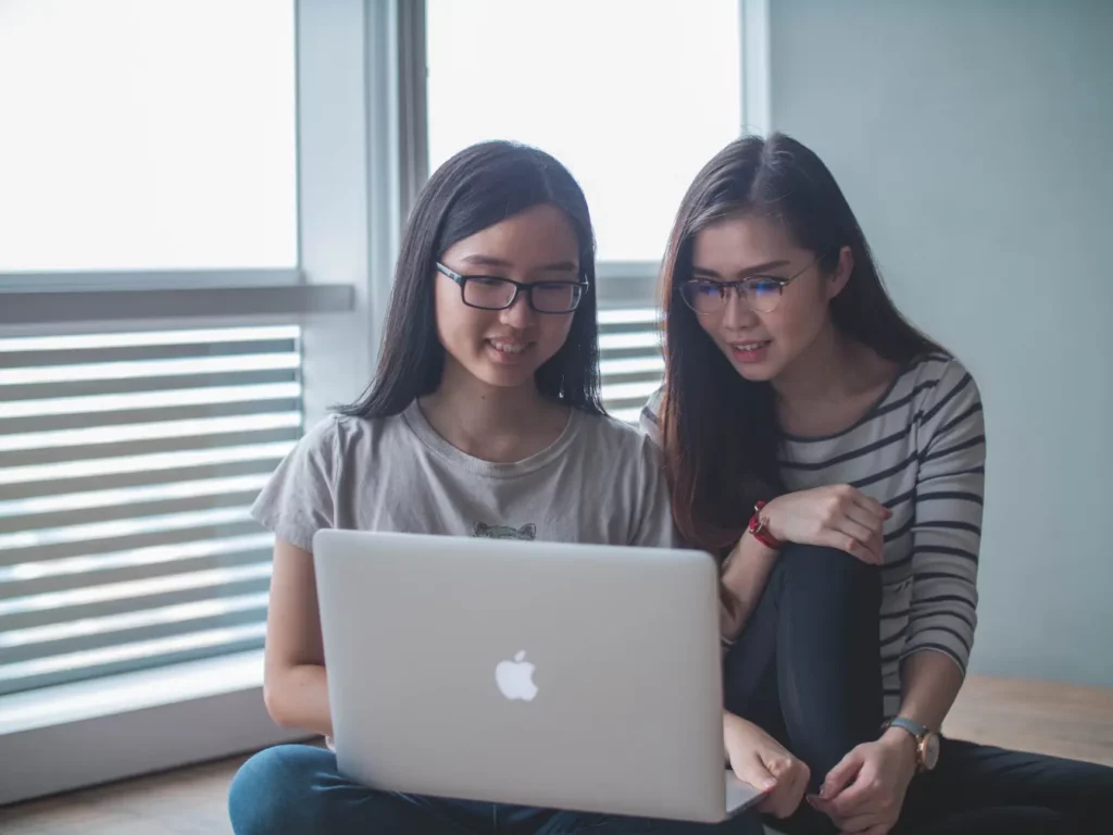 Sostegno nella ricerca di un lavoro con professionista HR - Find Your Job Net - Opportunità di carriera